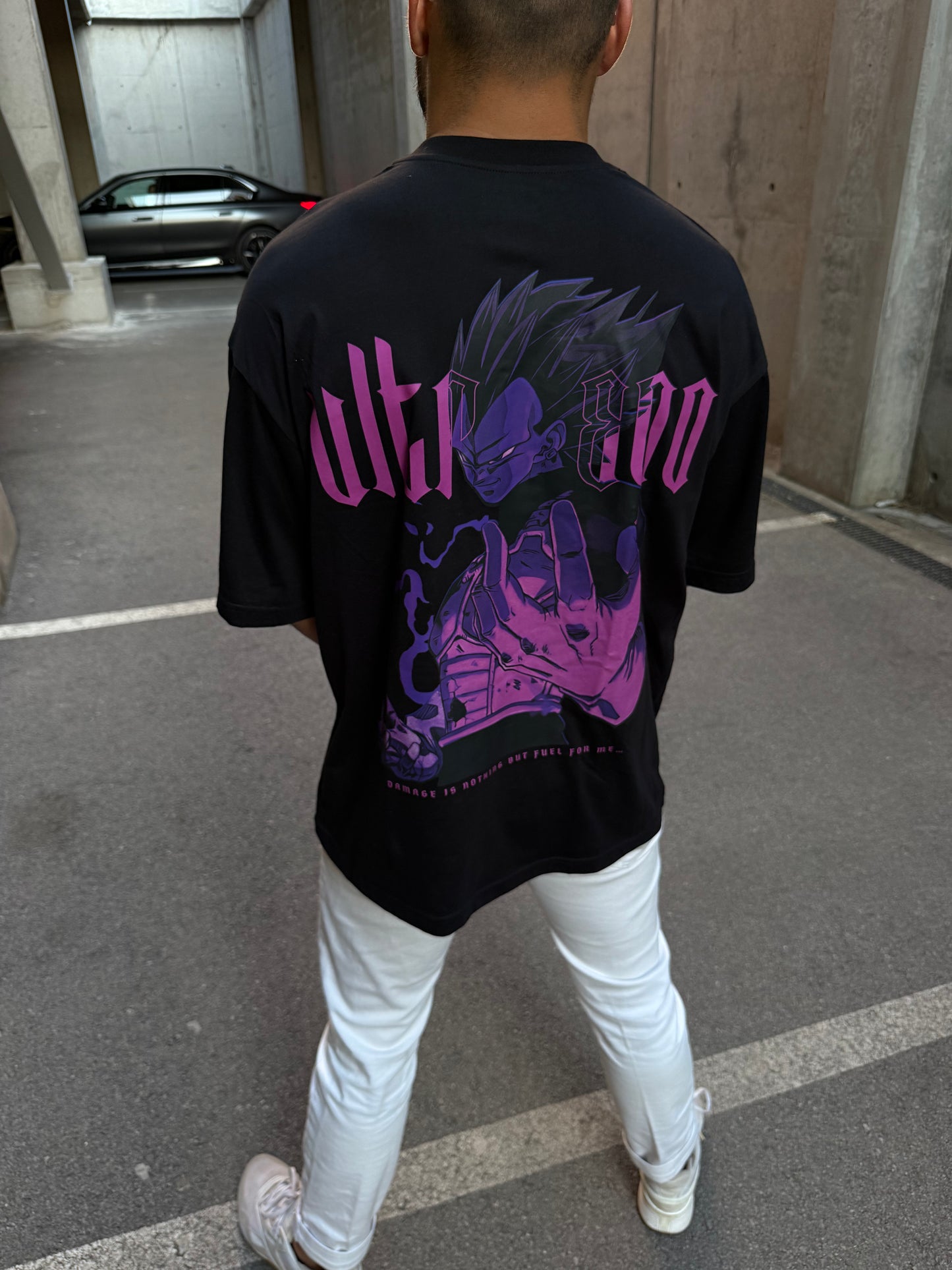 VEGETA OVERSIZE ТЕНИСКА - DRAGON BALL