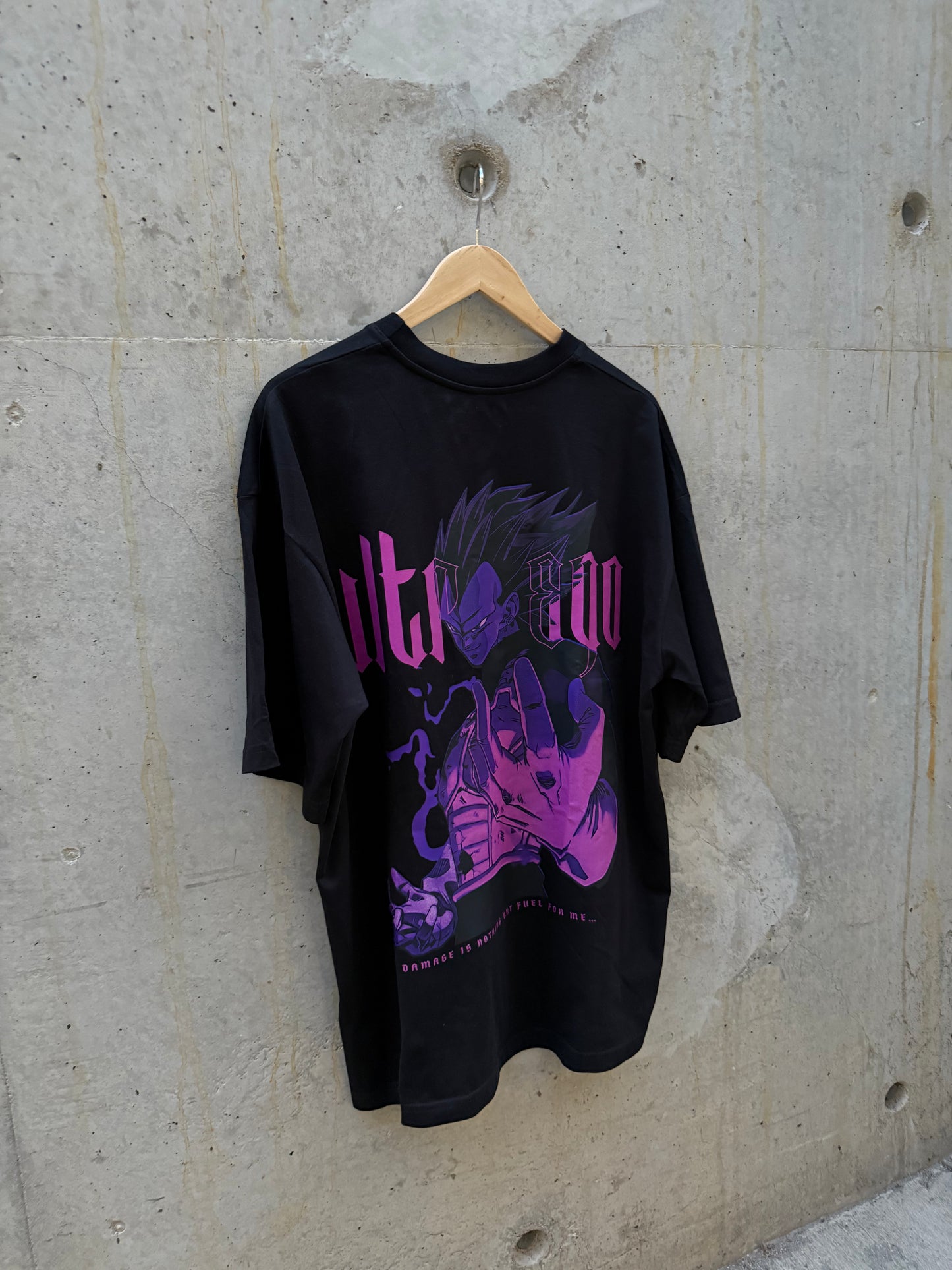 VEGETA OVERSIZE ТЕНИСКА - DRAGON BALL